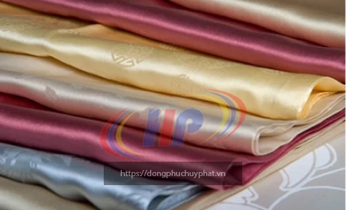 Vải lụa tơ tằm cao cấp là gì? Những loại vải lụa tơ tằm phổ biến